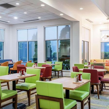 Hilton Garden Inn Моргантаун Экстерьер фото